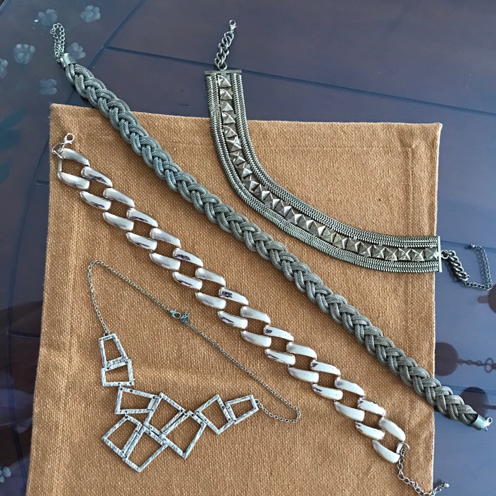 Costume jewelry package